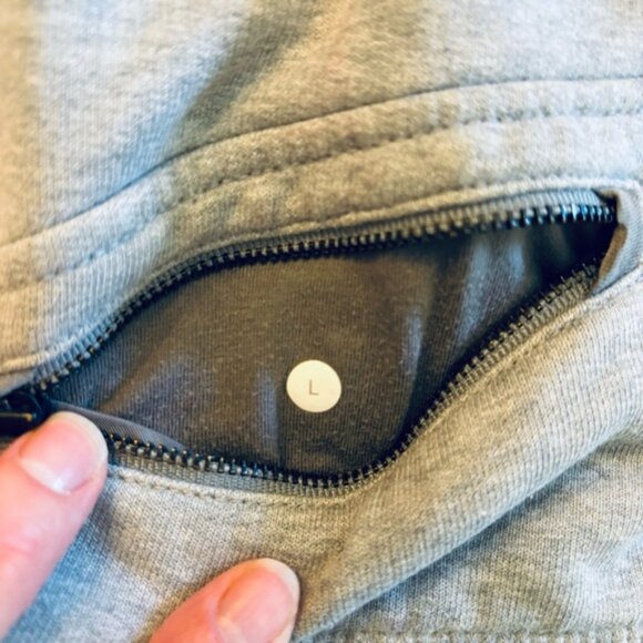 Lululemon Rare Men’e Heather Gray Zip/Snap Front Fleece Hoodie, Large - Picture 4 of 5